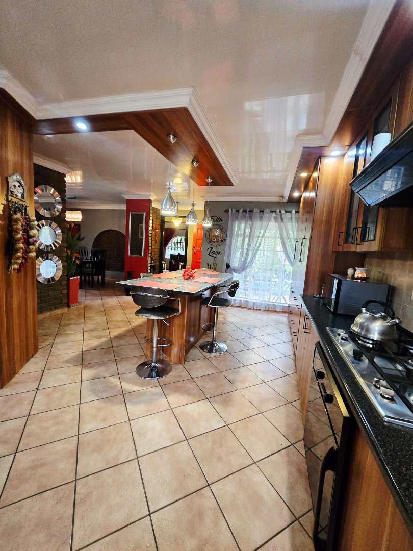 3 Bedroom Property for Sale in Flimieda North West